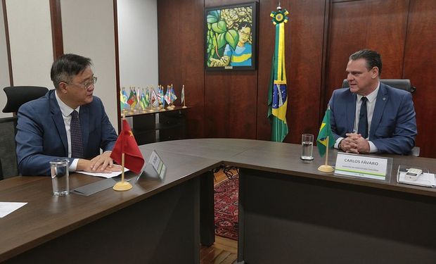 O ministro Carlos Fávaro negociou a ampliação número de habilitações no país asiático nos últimos meses com o objetivo de ampliar a comercialização de produtos agrícolas brasileiros. (foto - Mapa)