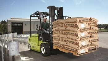 Inventores das empilhadeiras revelam multifunções do equipamento no agro
