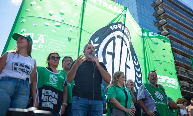 Trabajadores del Estado realizan medida de fuerza que alcanza a Senasa y Agricultura, entre otras dependencias