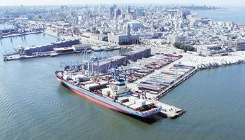 Trabas argentinas ponen contra las cuerdas a los puertos uruguayos