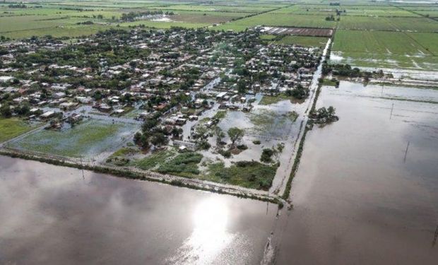 El impacto sobre la zona agrícola es devastador y también afecta las vecindades del este santiagueño y el noroeste santafesino.