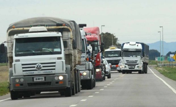 El transporte de carga se declaró en estado de alerta: advierten que hay tarifas desactualizadas