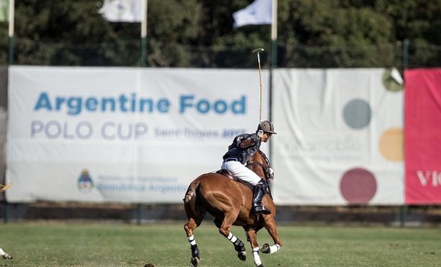 Destacan que la carne vacuna y el polo de nuestro país son marcas muy reconocidas y prestigiosas a nivel internacional.