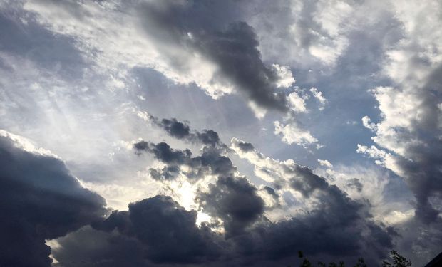 En este momento las tormentas más destacadas se ubican en las provincias de Corrientes y Santiago del Estero.