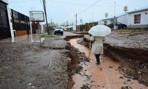 La tormenta empieza a ceder en Neuquén y ya hay casi 1500 evacuados