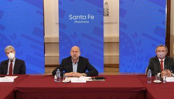 Restricciones por Covid en Santa Fe: las medidas que analiza Perotti, con posible regreso de clases presenciales
