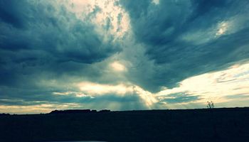 Las lluvias se recuestan sobre el oeste 