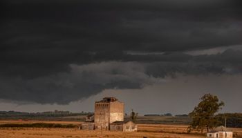 Ciclone vai atingir o Rio Grande do Sul com chuva, vento e queda de temperatura