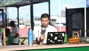 Agrofy News Live, en vivo: ¿La nueva agricultura?, pyme láctea perseguida y la economía del campo