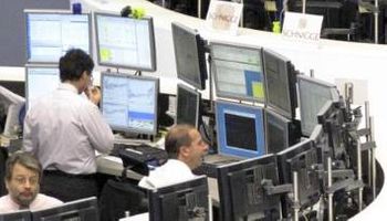 Mejora en los mercados: el riesgo pais cae 6% y la bolsa sube 2%