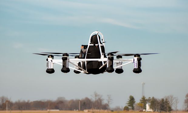 Este drone es fácil de volar, dado que posee sistemas de estabilización activos.
