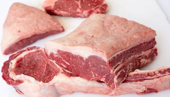 China libera estoque de carne bovina brasileira retida por caso de vaca louca