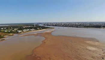 Alerta por la bajante del río Paraná: qué dicen las proyecciones para los próximos meses