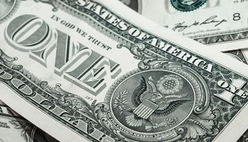 Dólar tarjeta: a cuánto cotiza luego de las nuevas medidas que impactan sobre el dólar turista