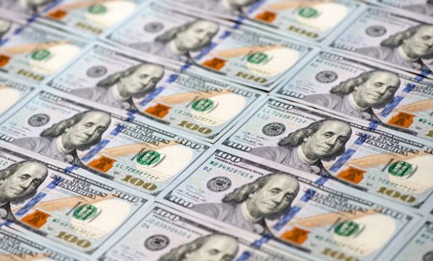 Dólar hoy: a cuánto cotiza el dólar blue y cuál es la brecha con el dólar Banco Nación este martes 19 de septiembre
