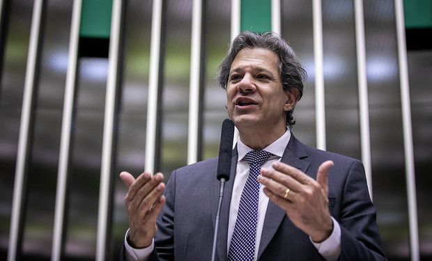 Segundo Haddad, se todos os setores estivessem incluídos no mercado seria melhor para o país(Foto - Washington Costa/MF)