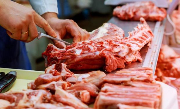 El precio de la carne bajó hasta un 1 % en el mes de la inflación más alta de los últimos 20 años