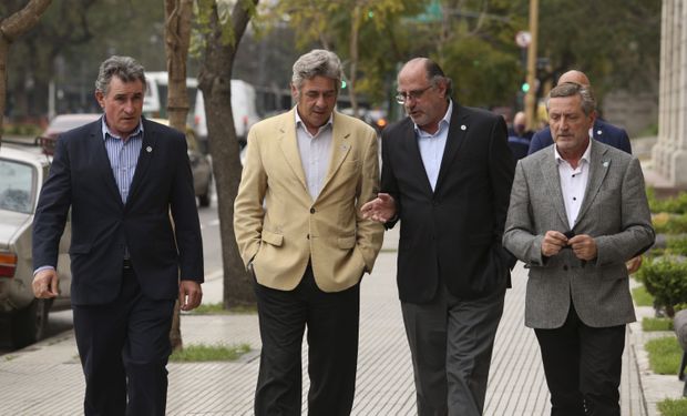 La Mesa de Enlace reúne a la cadena agroindustrial para elaborar un documento de trabajo