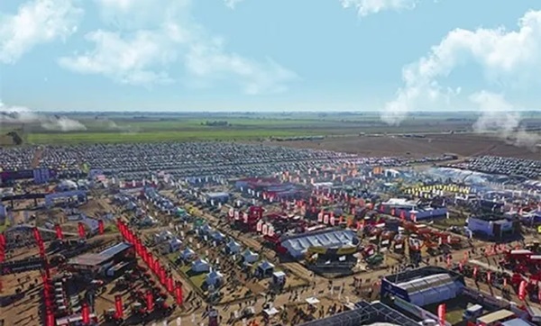Tecnoplaza para la capacitación y el debate: el cronograma oficial de la agenda de Agroativa 2024