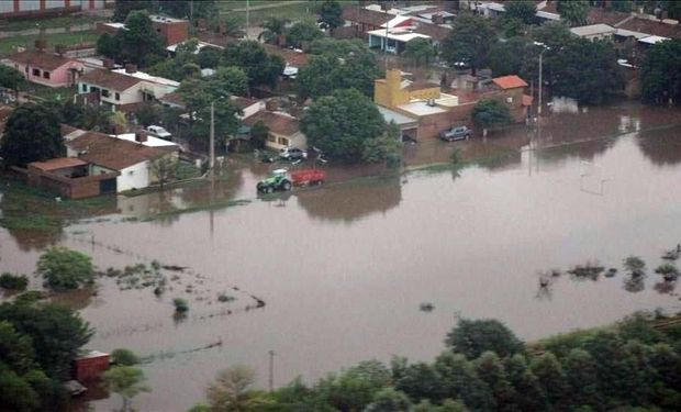 Inundaciones en Anta. Foto tomada de Twitter @HolaSaltaYa.