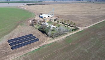 ¿Se puede tener un puerto seco en el campo? “Entendimos que el productor puede ser exportador”, destacan en una empresa familiar que lo logró