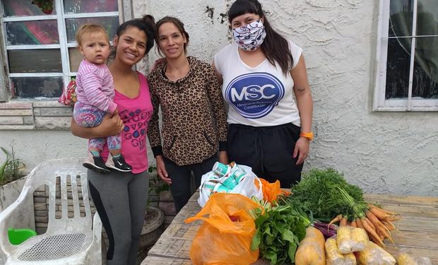 Los alimentos se donan a diferentes comedores de la región santafesina.