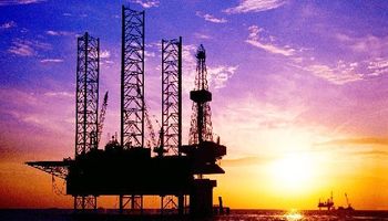 Después de 20 años, Argentina vuelve a importar petróleo