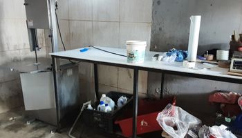 SP desarticula abatedouro clandestino e apreende quatro toneladas de carnes irregulares