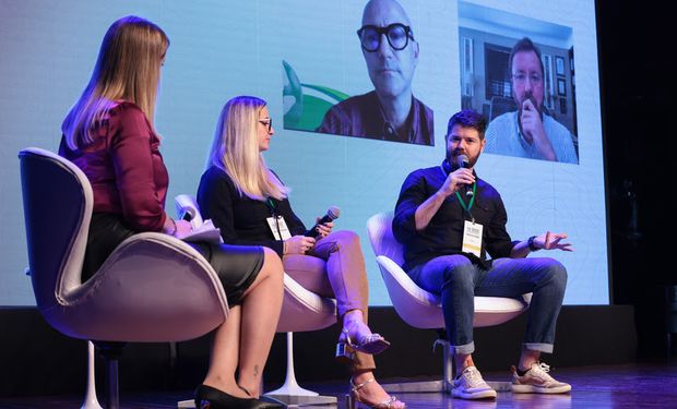 Durante todo o dia, passaram pelo auditório 15 palestrantes sobre temas relacionados à branding, reputação de imagem, ESG, comunicação, tecnologia e a inovação. (foto - ABMRA)