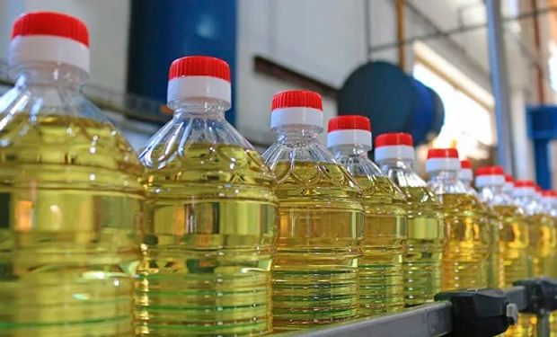 El Gobierno usará la recaudación del dólar soja para subsidiar el precio del aceite en el mercado interno