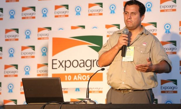 El ingeniero agrónomo Fernando Scaramuzza, del INTA Manfredi, ofreció una conferencia en el Auditorio Verde de Expoagro.