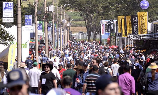 Na 30ª Agrishow, Brasil fortalece relações comerciais com mais de 50 países no agro