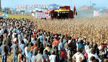 La máquina se pone en marcha para “llevar gente” hacia AgroActiva