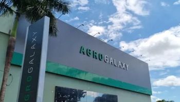 AgroGalaxy reduz prejuízo para R$ 136 milhões, mas tem queda de 76% no faturamento 