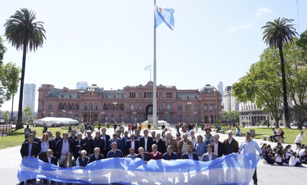 Previa a las elecciones: la lista de las 84 entidades del agro que se sumaron a la foto de "unidad" en Plaza de Mayo
