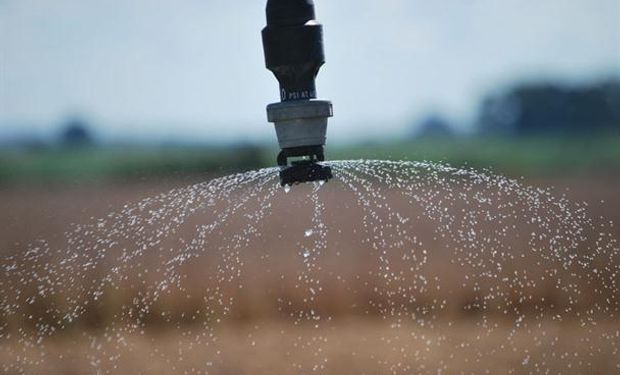 “Los problemas con las importaciones de agroquímicos complicarán la fecha de siembra”