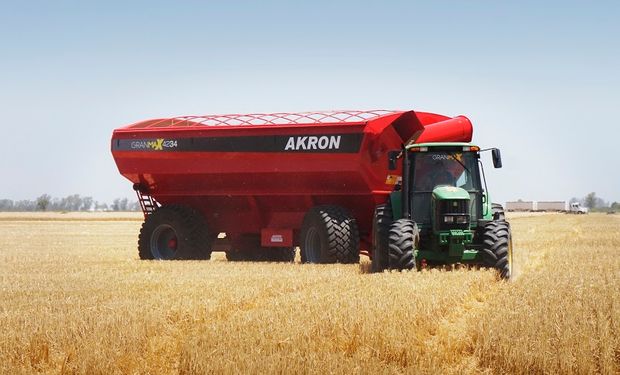 AKRON apuesta a que los hombres de campo puedan realizar “Negocios imbatibles” ofreciendo interesantes planes de financiación