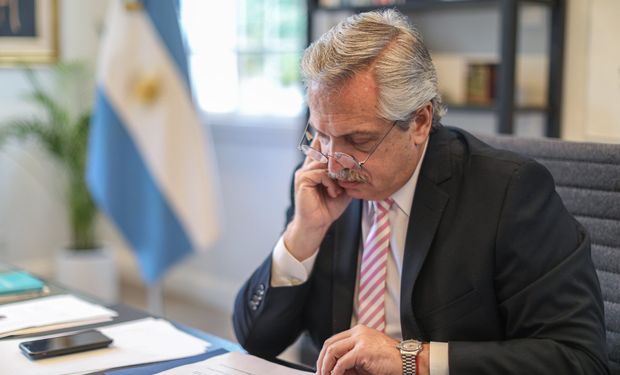 Alberto Fernández señaló que Argentina necesita un dólar competitivo, pero que no está en los planes devaluar