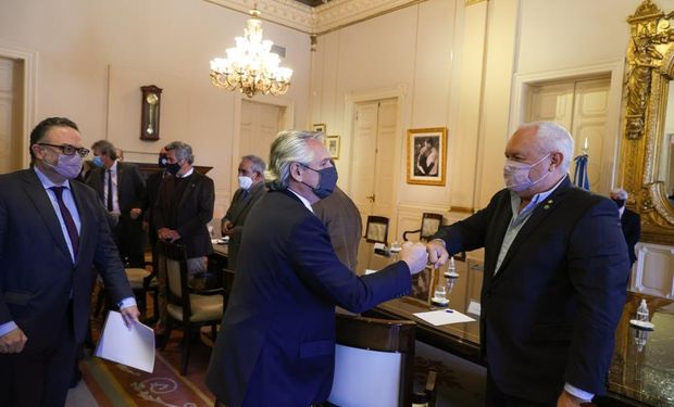 Carne: arrancó la reunión de las entidades del campo con el Gobierno