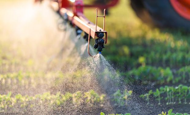 Alerta en la industria de fertilizantes y fitosanitarios por una nueva medida que impacta en la oferta