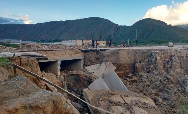 Hay casas que están hasta los dinteles con barro y las pérdidas materiales son casi totales.