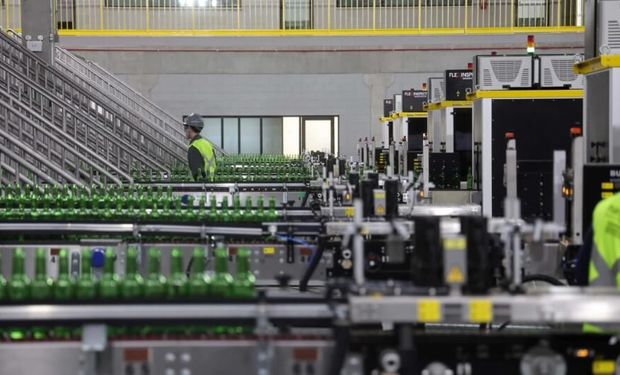 Ambev inaugura fábrica de R$ 1 bilhão no Paraná