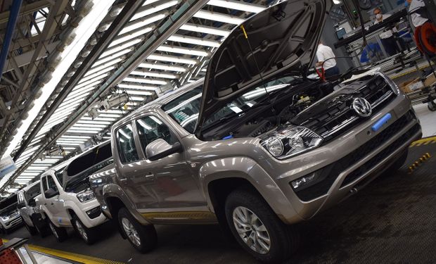 Volkswagen renovará la pick up Amarok y anunció una inversión de U$S 250 millones: que cambiará