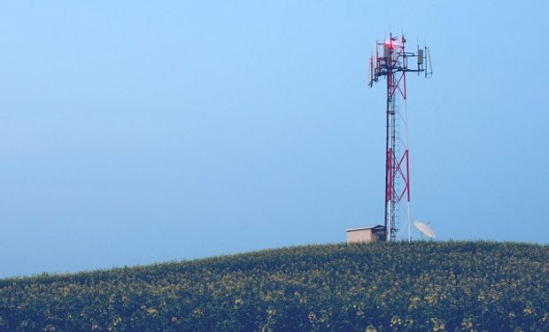 Presentan una propuesta de Internet Satelital de alta velocidad al sector de Oil & Gas