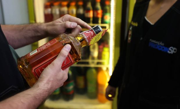 Ministério da Saúde amplia envio de antídoto contra metanol e alcança nove estados