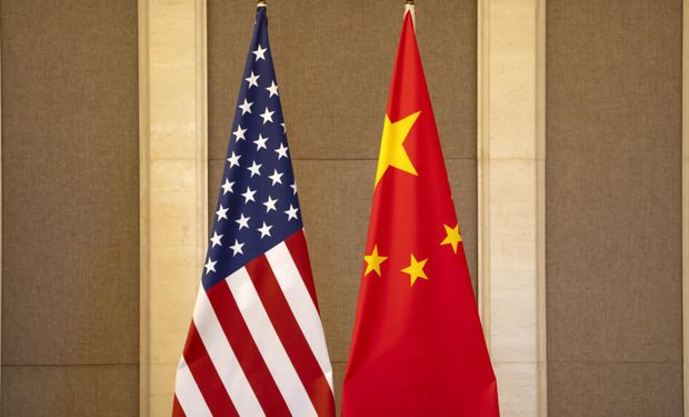 El mercado, con tendencia negativa, mira las compras de soja de China