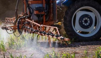 Área tratada com defensivos agrícolas cresce 6,1% em 2025