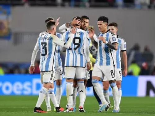 Alineaciones Argentina vs. Uruguay HOY por Eliminatorias 2026: onces y  formaciones con Messi vía AUF TV, TV Pública y Fútbol Libre TV, Deportes, FUTBOL-INTERNACIONAL