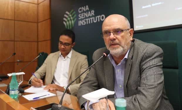 Presidente da comissão, Ricardo Arioli, defende marco legal e a mistura do biodiesel ao diesel fóssil. (Foto - CNA)