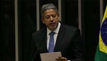 Lira dispara contra ministro Fávaro: “no lugar dele, sairia”